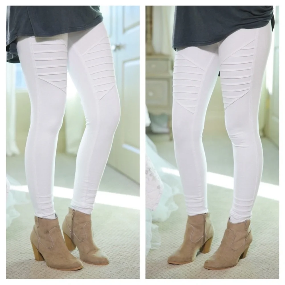 Moto White Leggings Yoga Pants NEW Size Medium - Picture 2 of 3